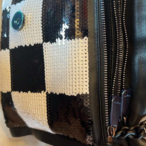 NWT SALVATORE FERRAGAMO VIVA BOW NERO FABRIC BIANCO/NERO SEQUIN BAG. - Picture 6 of 8